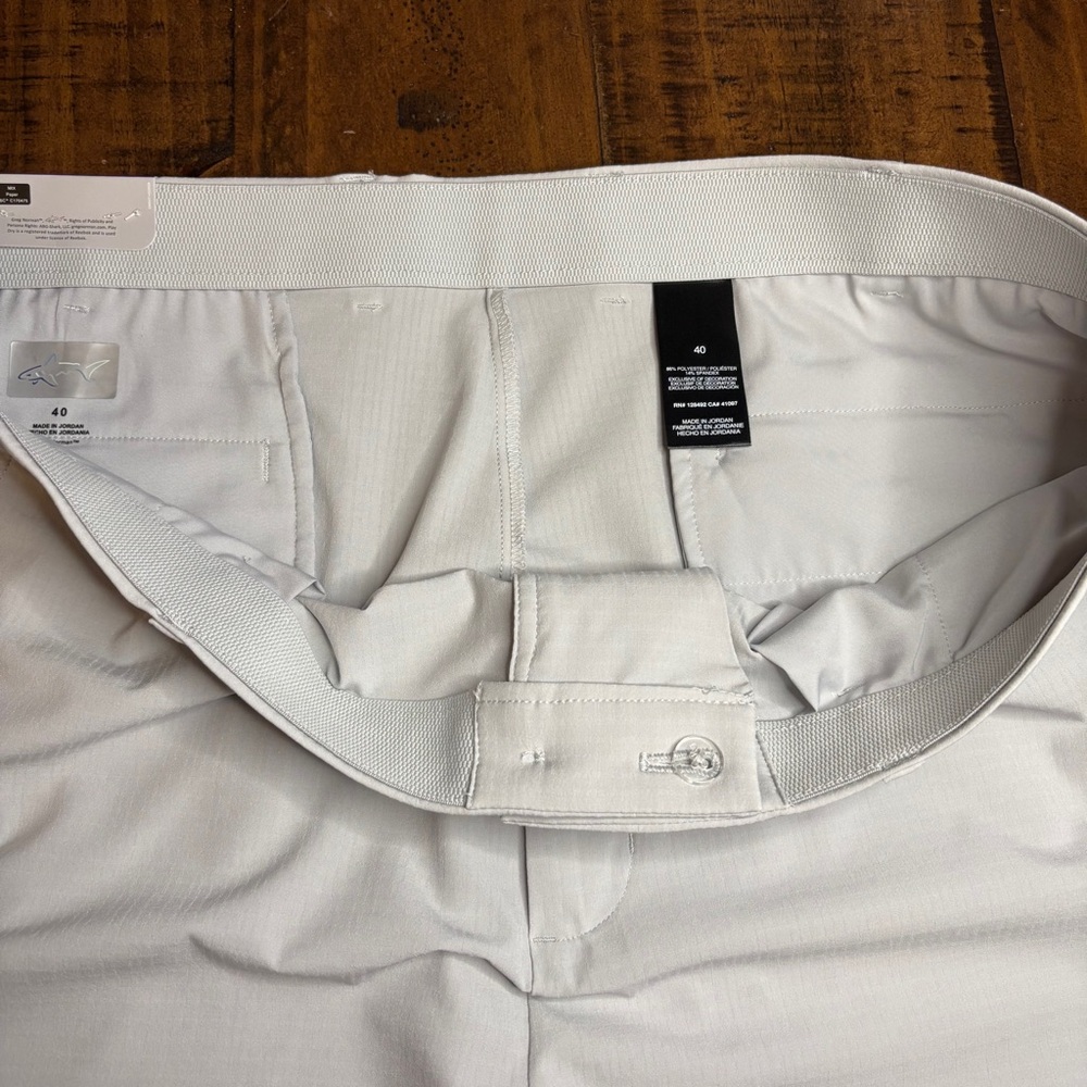 Greg Norman Gray New Classic Stretch Shorts Size 40 - Picture 4 of 12